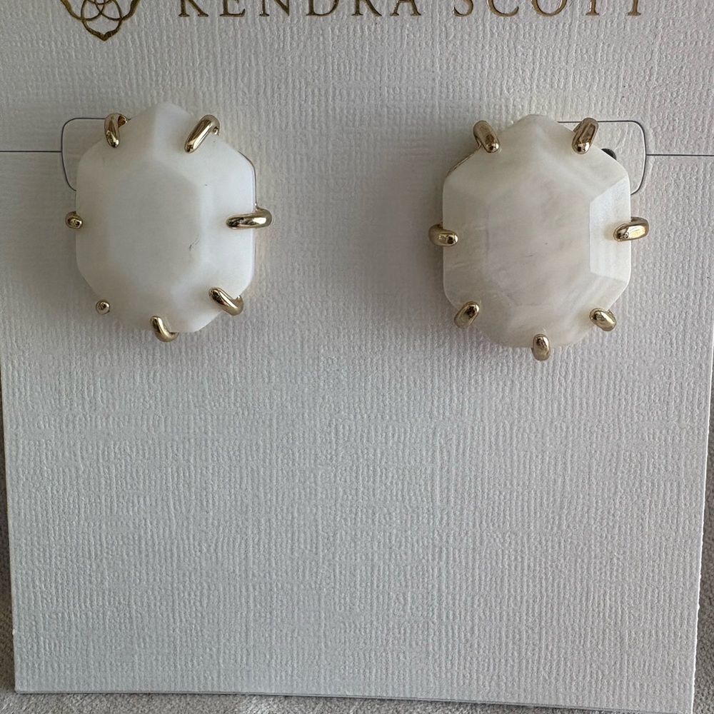 Kendra Scott White agate and Gold Earrings